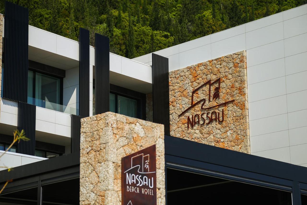 Nassau Hotel Dhërmi Exterior foto